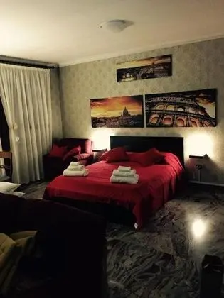 Tek Büyük Yataklı Oda, Balkon, Şehir Manzaralı