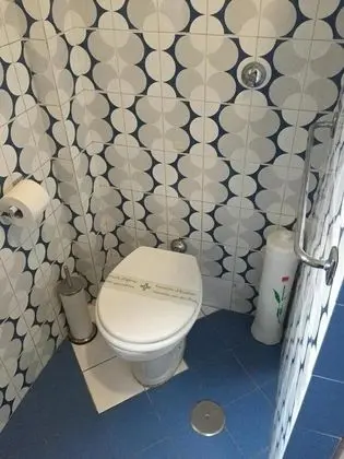 Tek Büyük Yataklı Oda, Balkon, Şehir Manzaralı