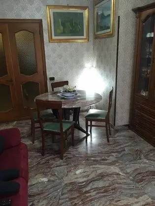 Tek Büyük Yataklı Oda, Balkon, Şehir Manzaralı