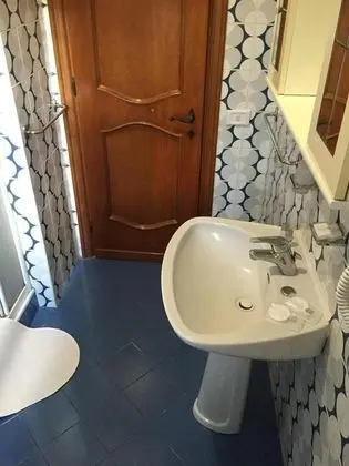 Tek Büyük Yataklı Oda, Balkon, Şehir Manzaralı