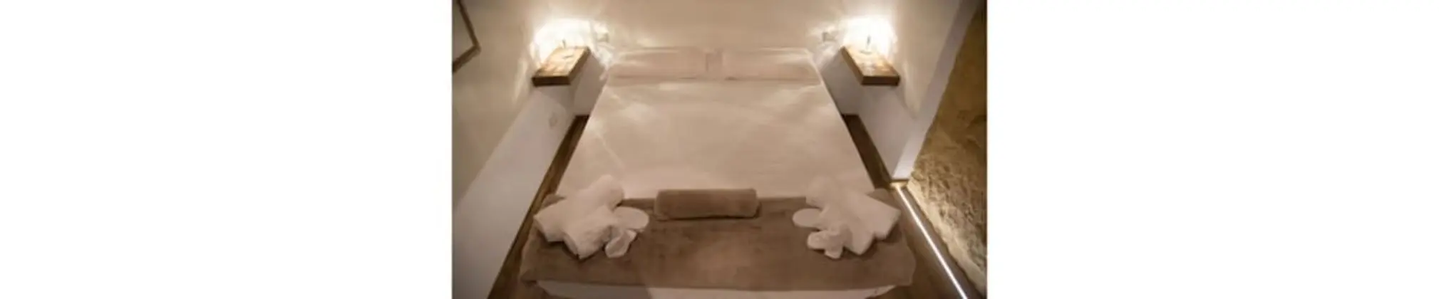 Luxury Tek Büyük Yataklı Oda (Roccia)