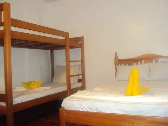 Üç Kişilik Oda (1 Single and 1 Bunk)