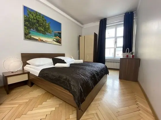 Economy Stüdyo (Florianska Street I)