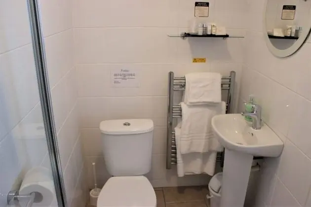Tek Büyük Yataklı Oda (Room8)