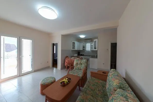 Apart Daire Two Bedrooms With Terrace