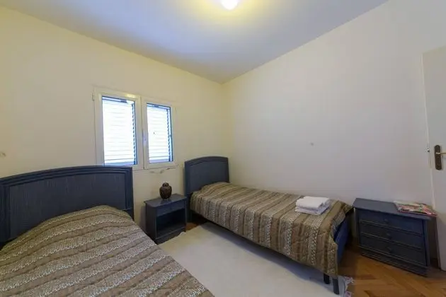 Apart Daire Two Bedrooms With Terrace