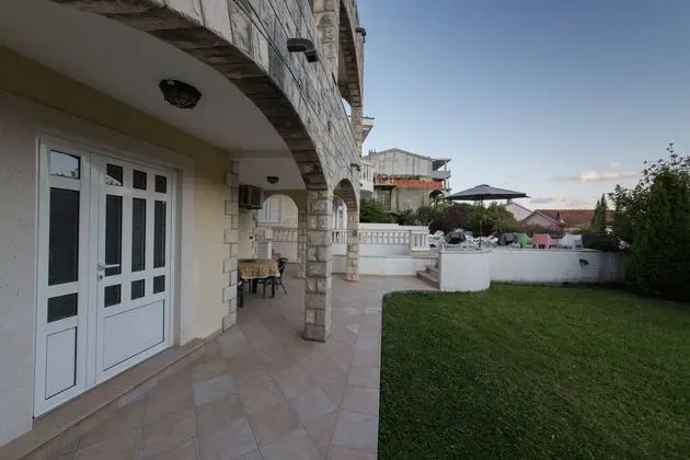 Apart Daire Two Bedrooms With Terrace