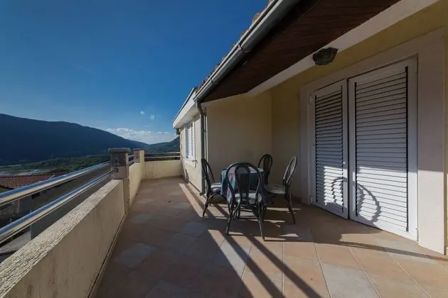 Apart Daire Two Bedrooms With Terrace