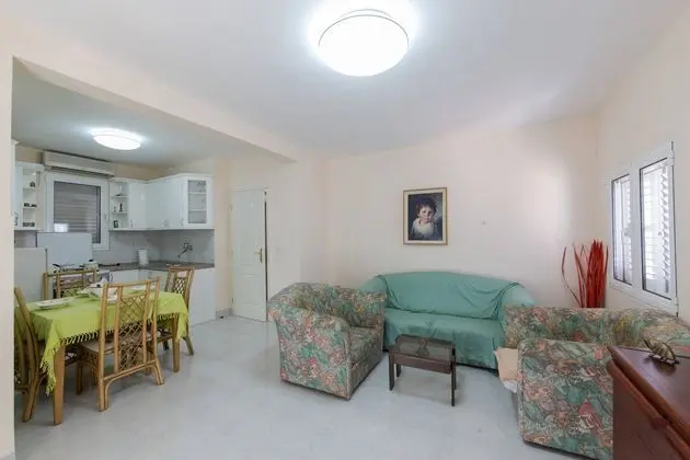 Apart Daire Two Bedrooms With Terrace