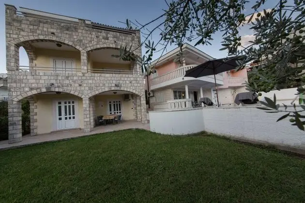 Apart Daire Two Bedrooms With Terrace