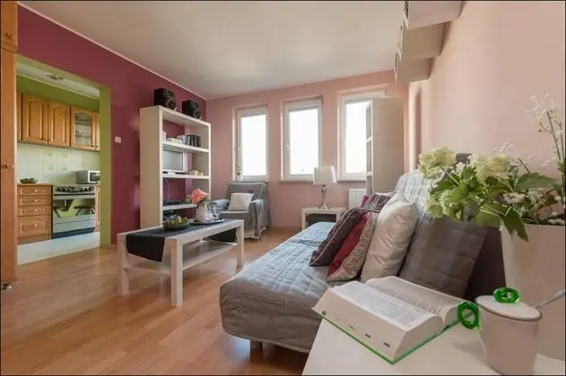 Standard Stüdyo (at 27 Rodziny Polanieckich Street)