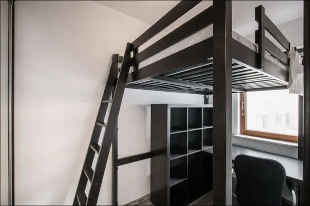 Standard Süit, 1 Büyük (Queen) Boy Yatak ve Çekyat