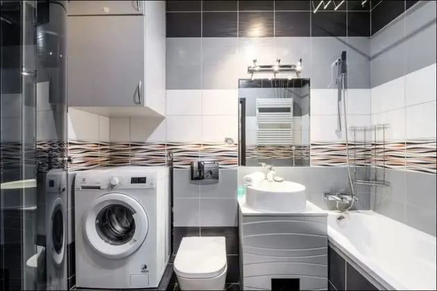 Standard Süit, 1 Büyük (Queen) Boy Yatak ve Çekyat