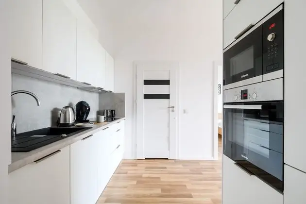 Business Apart Daire, 1 Büyük (Queen) Boy Yatak ve Çekyat