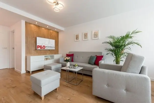 Apart Daire, 2 Yatak Odası (at 89 Jerozolimskie Avenue)