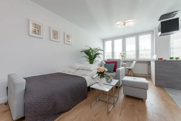 Apart Daire, 2 Yatak Odası (at 89 Jerozolimskie Avenue)