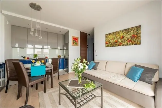 Apart Daire, 1 Yatak Odası (at 291A Aleja Krakowska Street)