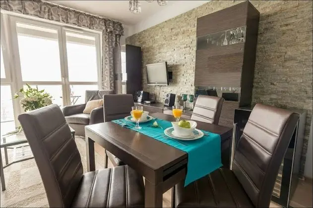 Apart Daire, 1 Yatak Odası (at 291A Aleja Krakowska Street)