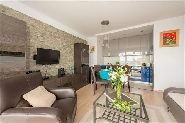 Apart Daire, 1 Yatak Odası (at 291A Aleja Krakowska Street)