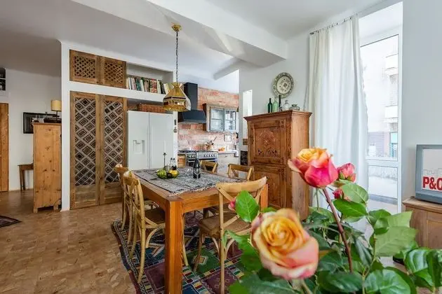 Traditional Apart Daire