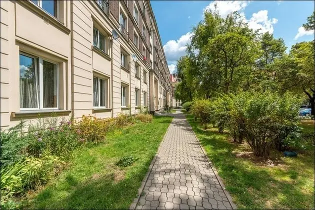 Standard Stüdyo (at 10 Wyzwolenia Avenue)