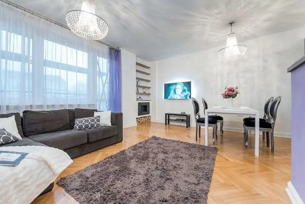 Luxury Apart Daire, 1 Yatak Odası (with A/C - at Tamka 47 street)