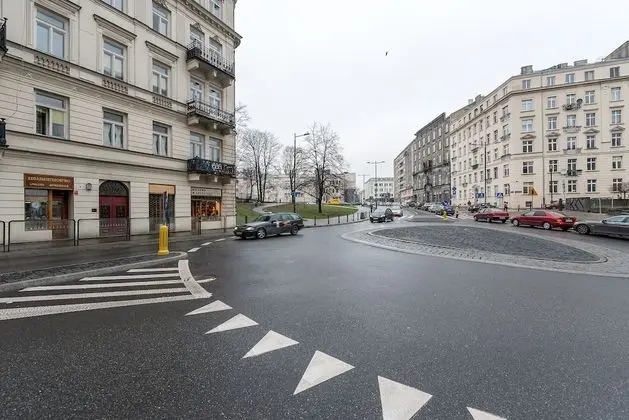 Luxury Apart Daire, 1 Yatak Odası (with A/C - at Tamka 47 street)