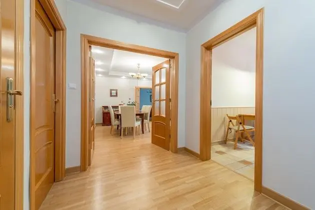 Luxury Apart Daire, 3 Yatak Odası (at 16 Tamka Street)