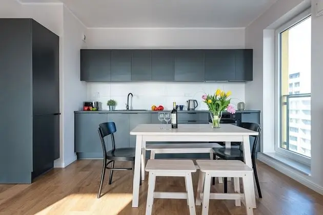 Soho Factory 10 (at 18a Zupnicza)