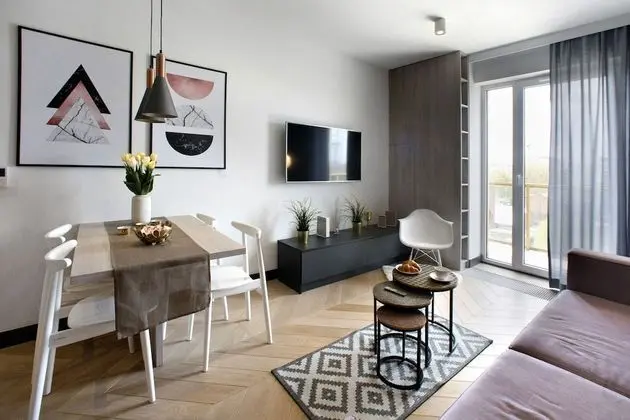 Soho Factory 10 (at 18a Zupnicza)