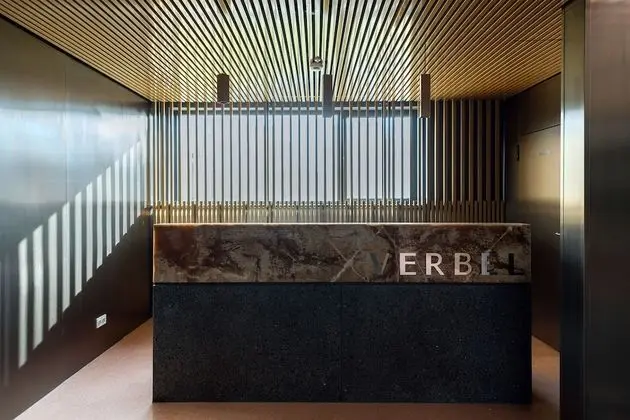 Soho Factory 10 (at 18a Zupnicza)