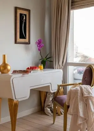 Traditional Apart Daire