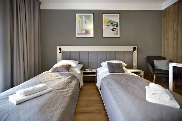 Classic Tek Büyük Yataklı Oda