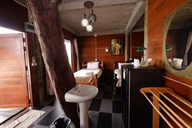 Standard Twin Room with Garden View