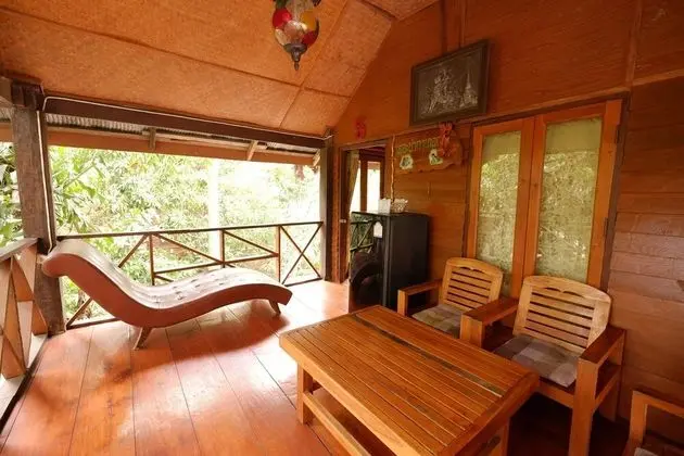 Standard Twin Room with Garden View