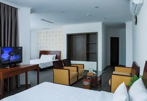 Luxury Oda