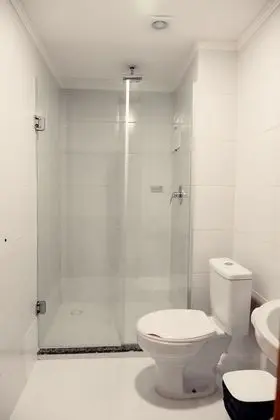 Comfort Tek Büyük veya İki Ayrı Yataklı Oda