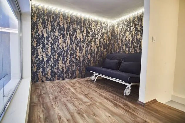 Apart Daire, Birden Çok Yatak, Sigara İçilmez