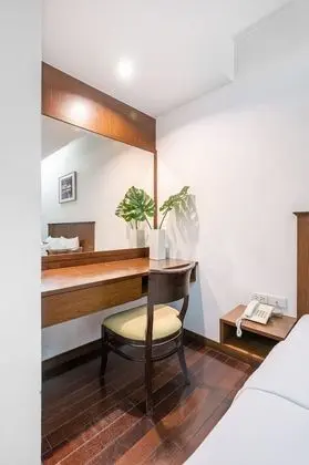 Standard Tek Büyük Yataklı Oda