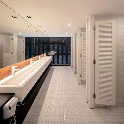 Exclusive Oda, Ortak Banyo