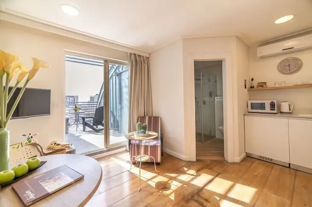 Deluxe Tek Büyük veya İki Ayrı Yataklı Oda, Balkon