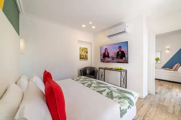 Deluxe Üç Kişilik Oda