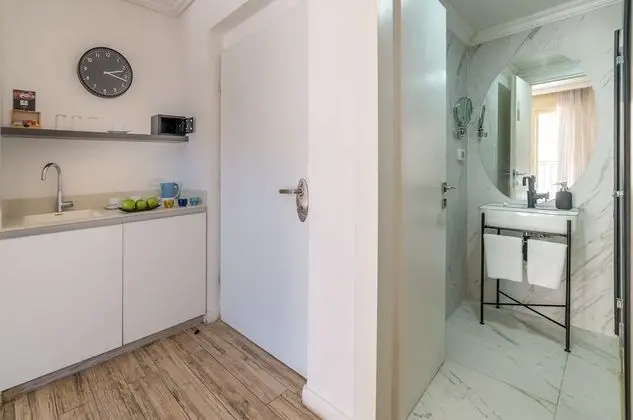 Deluxe Üç Kişilik Oda