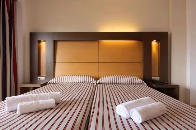 Tek Büyük Yataklı Oda (2 Adults)
