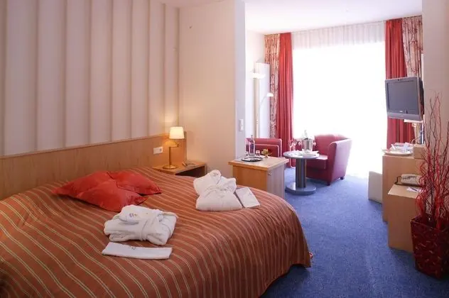Comfort Tek Büyük Yataklı Oda