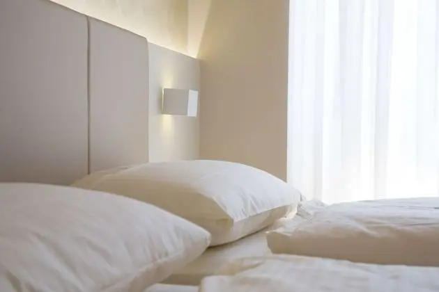 Superior Tek Büyük veya İki Ayrı Yataklı Oda