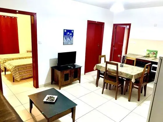 Economy Two-Bedroom Apartment (5 beds)