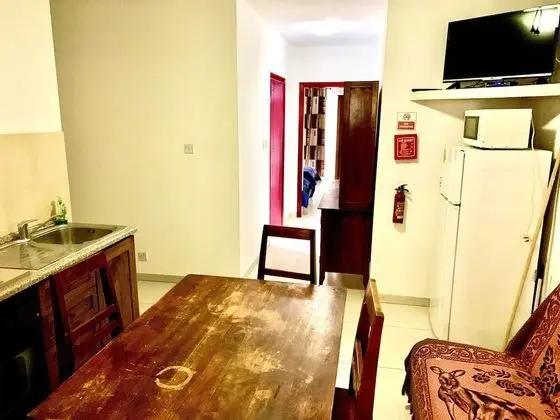 Economy Two-Bedroom Apartment (5 beds)