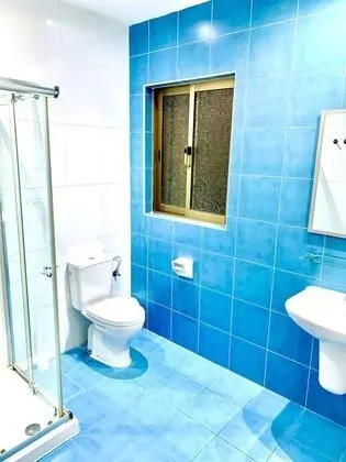 Economy Two-Bedroom Apartment (5 beds)