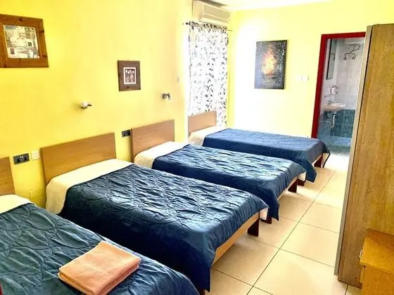 Two-Bedroom Penthouse (8 bed)